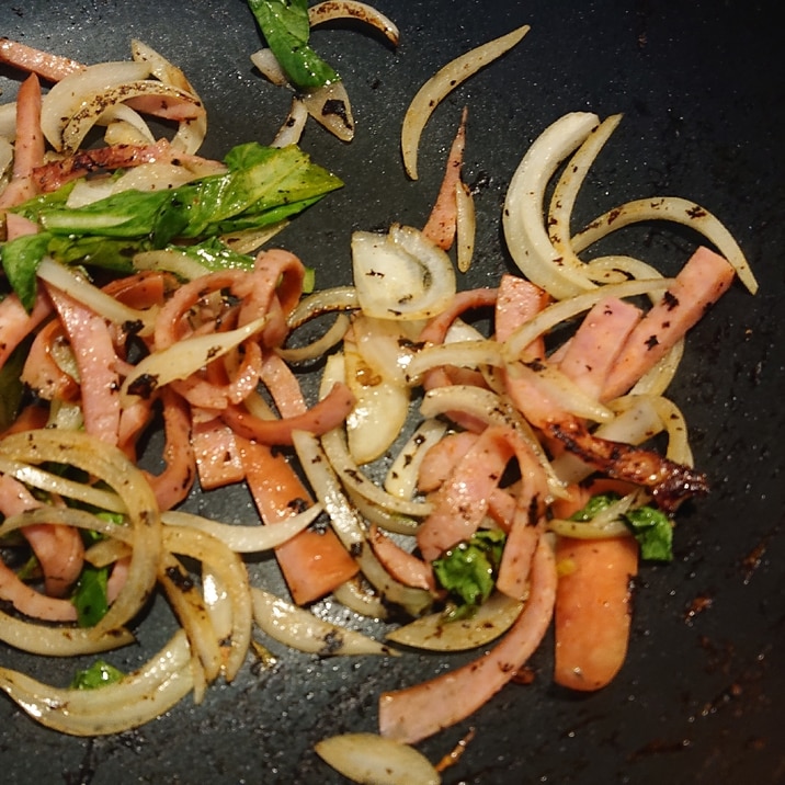 ウィンナーと野菜のしそ生姜炒め